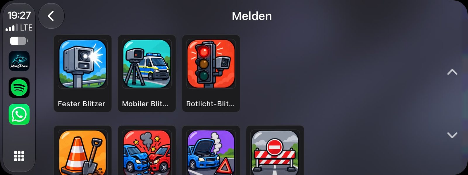 RoadShark in CarPlay: reporting with large images